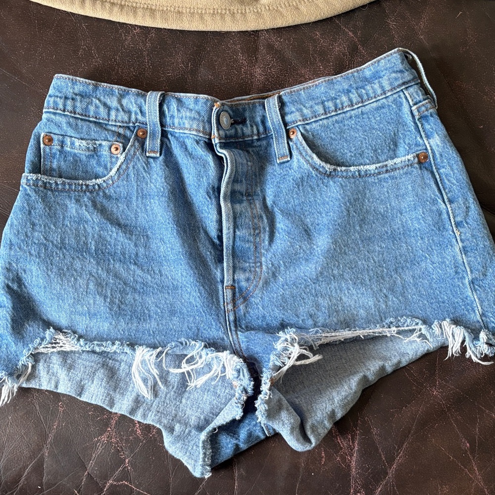 Levi’s 501 High-Waist Distressed Denim Shorts - Blue